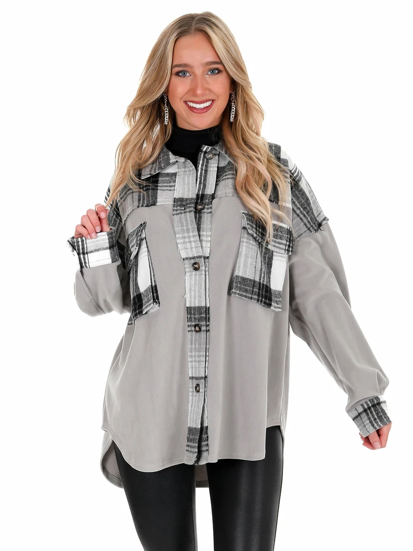 Cheap 🎉 Illa Illa Daydreaming Fleece Contrast Shacket 🤩 5 Illa Illa Daydreaming Fleece Contrast Shacket