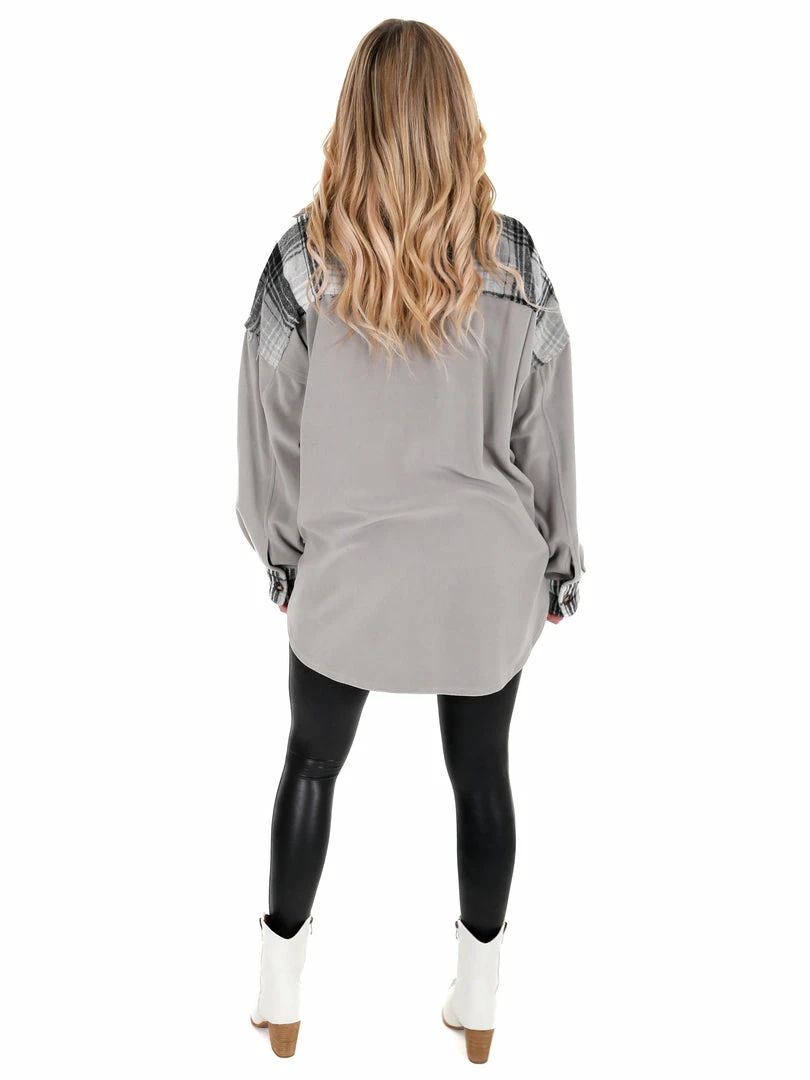 Cheap 🎉 Illa Illa Daydreaming Fleece Contrast Shacket 🤩 7 Illa Illa Daydreaming Fleece Contrast Shacket