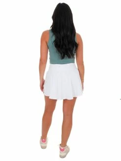 Dynamic Hard To See Cropped Muscle Tank Tops