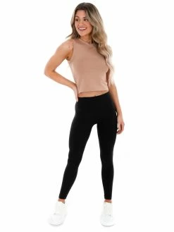 Dynamic Hard To See Cropped Muscle Tank Tops