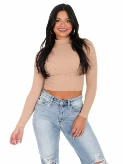 Dynamic Getting Into Highneck Top Tops