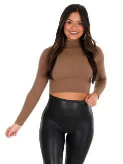 Dynamic Getting Into Highneck Top Tops