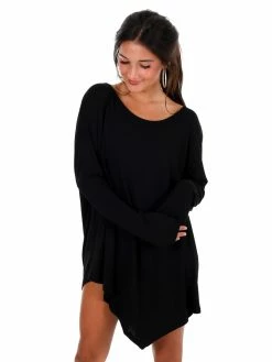 Umgee Pictures Of You Asymmetrical Top Tops