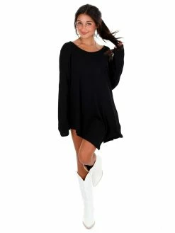 Umgee Pictures Of You Asymmetrical Top Tops