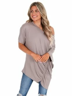 Easel Sale Don't Know Why Ruched Top