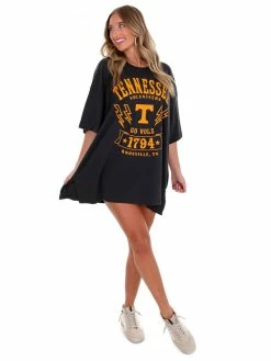 Pressbox Oversized Tee Collection Tennessee Black Citrus Park Oversized Tee