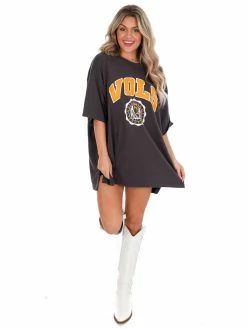 Pressbox Oversized Tee Collection Tennessee Black Winnie Oversized Tee