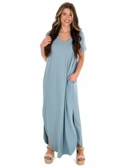Apparel-Curvy Girl Curvy Wherever You Are V-Neck Maxi Dress